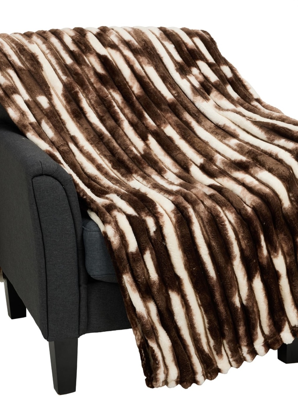 Deborah Connolly Queen Cowhide Textured Fleece Blanket - 90x90'
